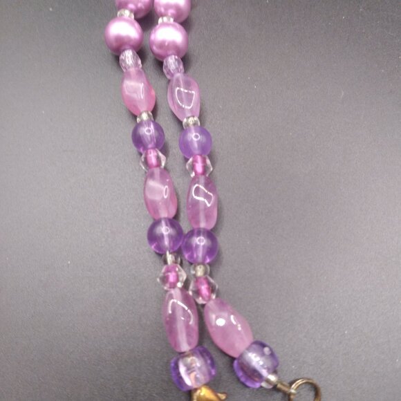 Purple Glas Stones and Glass Pearls Necklace and Earrings Set - Picture 4 of 6